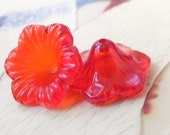 Lucite Flower Beads (10pcs) , Vintage German Beads , 20mm , Lucite Beads - bk722