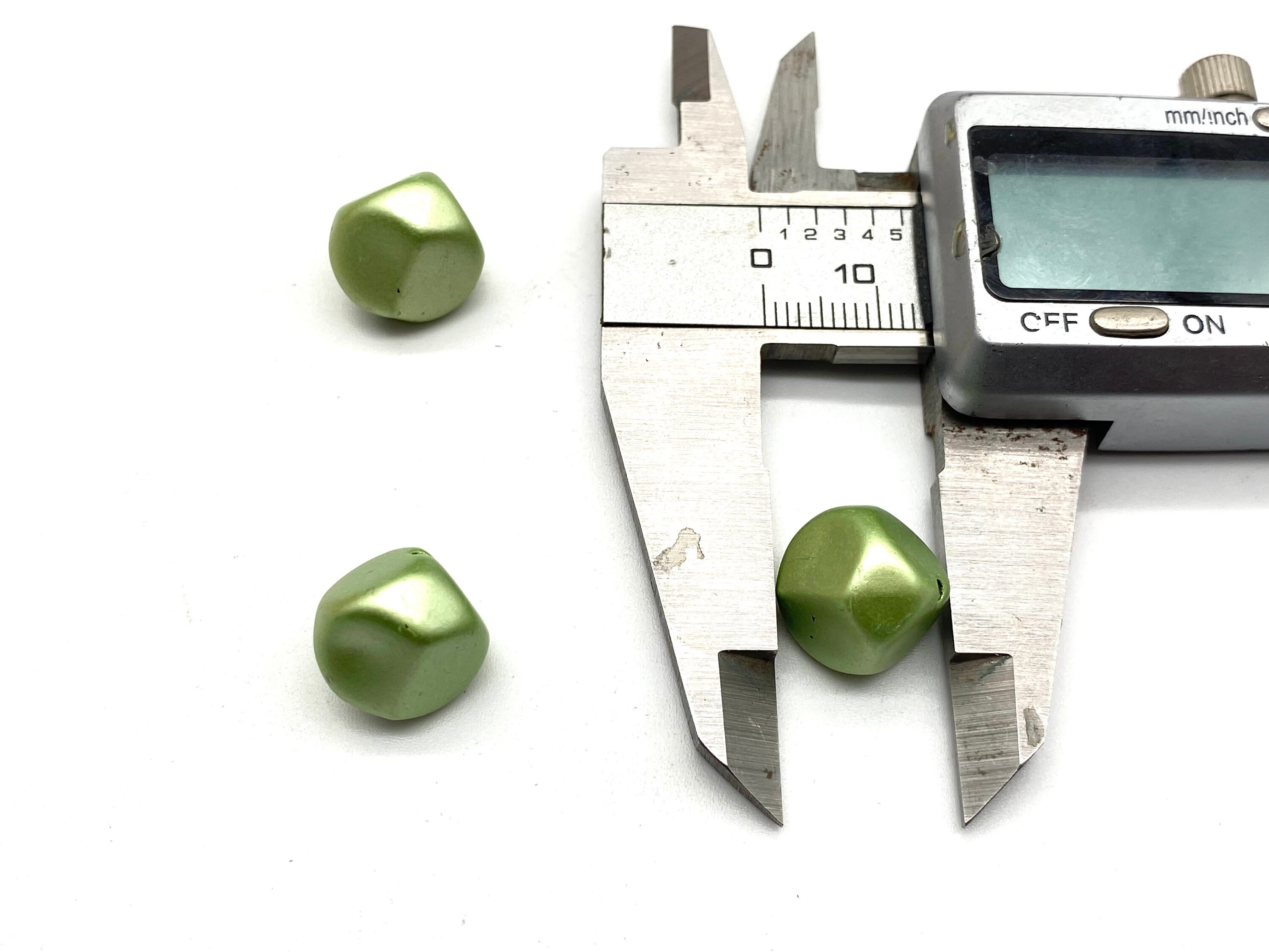Green Unshaped Lucite Beads Jewelry Making Supplies Wholesale Beads ...