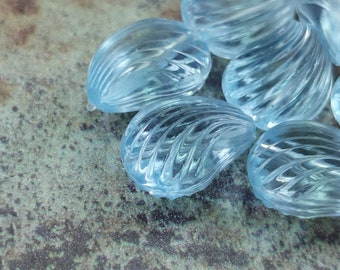 Blue seashell beads  , Drop lucite beads , 16mm , Tribal vintage German beads , Lucite beads , Pendant findings - vb134