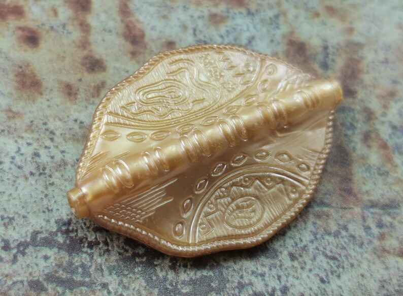 46x33 mm Ornamented Large Beads Vintage German Beads Plastic Barrel Findings Lucite Beads 5pcs L35