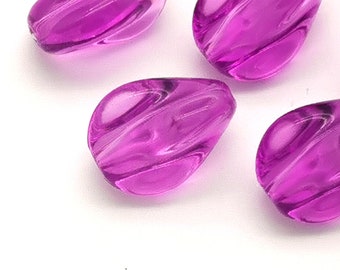Clear Purple Carved Acrylic Beads (20 pcs ) , 16mm Vintage german beads , Jewelry Making Supplies  nwc 07
