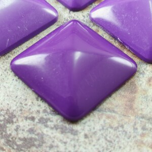 cabochons carrés vintage ( 6 pcs ) , cabines Lucite 28mm , fournitures de bijoux vintage - sq05