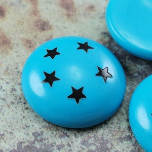 Vintage Blaue Kunststoff Lucite Cabochons Mit Weißen Sternen ( 4 Stück ) ( 23 mm ) - v4c