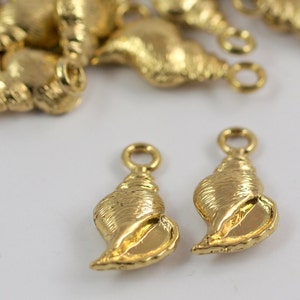 10 pcs 26mm Lucite Beads, Findings of Jewelry , Vintage German Beads , Plastic Beads  - bk125
