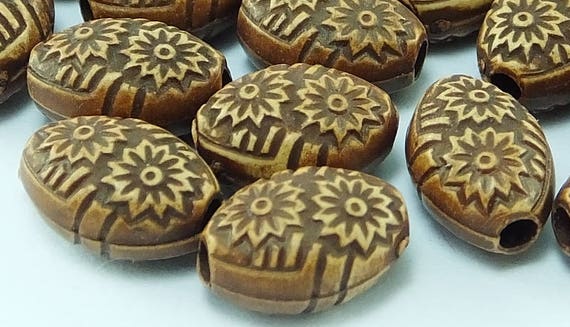 Perline di legno con motivo floreale da 12 mm, perline di legno di forma ovale (20 pezzi) - Italia