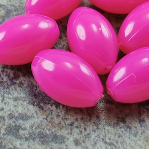 tob2 20pcs Vintage tiny beads pink beads Oval lucite beads 14mm German beads