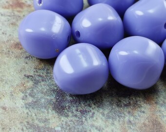 Purple Unshaped Beads (10 pcs) , Vintage German Large Beads , 20 mm , Lucite Beads - VB40 usb