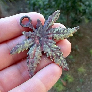 Pendentif feuille de sycomore, 1 pièce, 55 mm, patine vert de gris, breloques feuille en métal-Apprêts