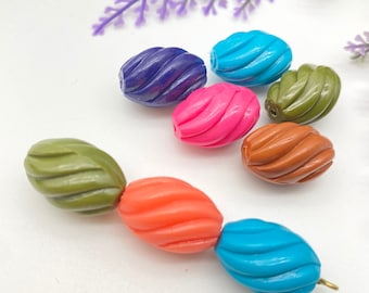 Unique Fluted Beads With 8 Color Options ( 20 pcs ) , 18mm Acrylic Carved Beads for Jewelry , Pastel Lucite Beads