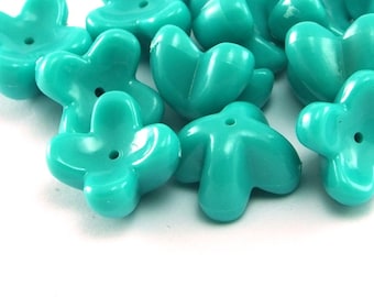 Green Flower Plastic Beads (20 psc) , 13x8 mm , Vintage German Beads , Findings , Lucite Beads