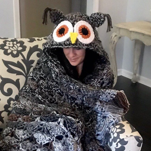 Bulky Hooded Owl Blanket Owl Owl Blanket Owl Lover Blanket Etsy
