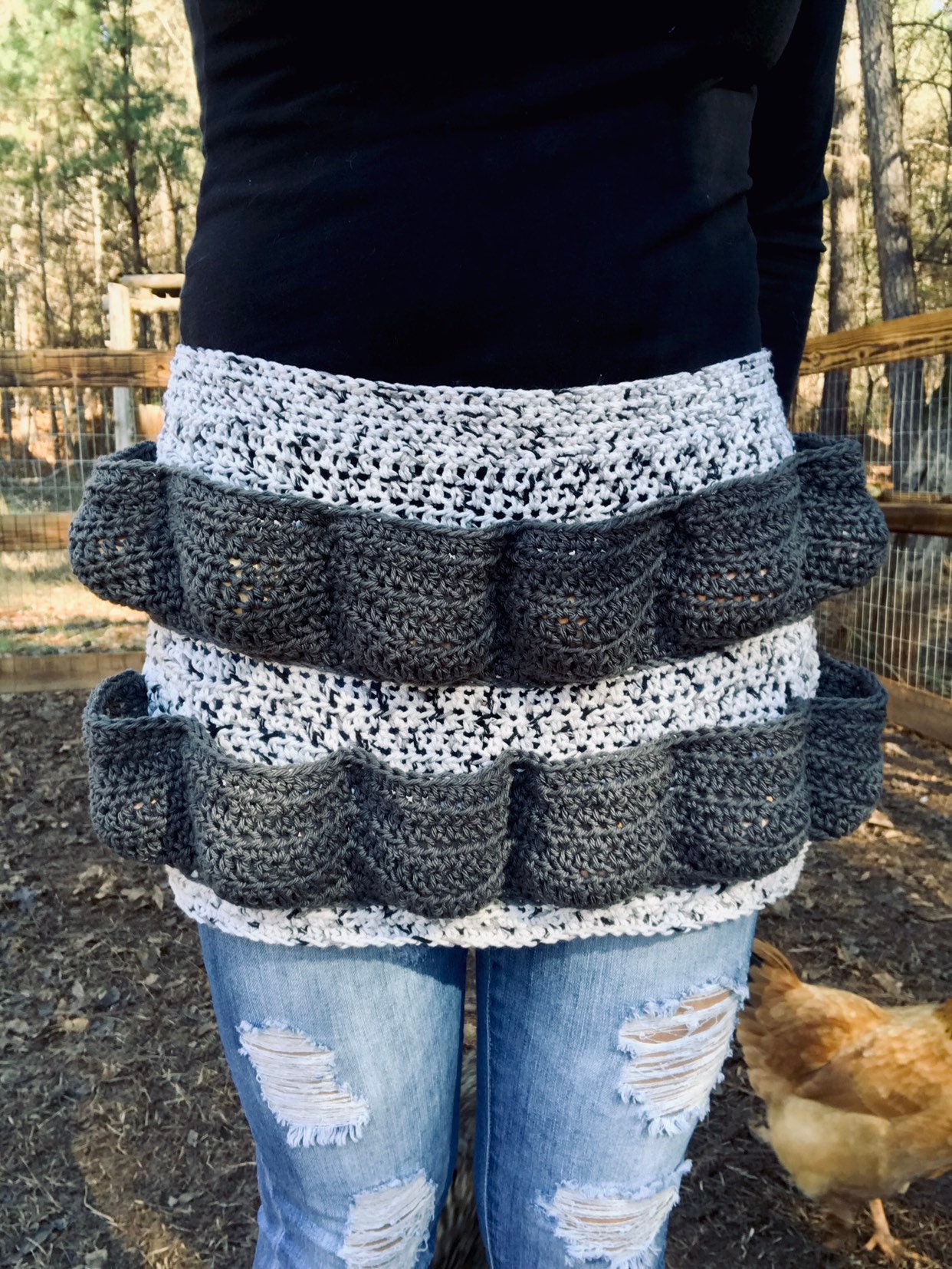 Crochet egg collecting apron