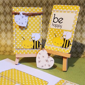 IMPRIMABLES VINTAGE VikkiVines, jeu de cartes enveloppe, abeille jaune, soyez heureux, cartes-cadeaux shabby chic, paquets de graines, petits trésors.