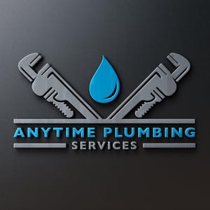 Peut inclure: Un logo pour une entreprise de plomberie appelée "Anytime Plumbing Services". Le logo représente deux clés à molette croisées et une goutte d'eau bleue.