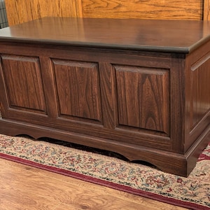 Blanket Chest with Cedar Bottom