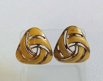 HP3501 Vintage Gold Tone and Enamel Knot Style Earrings. c1980s. Pierced Ears