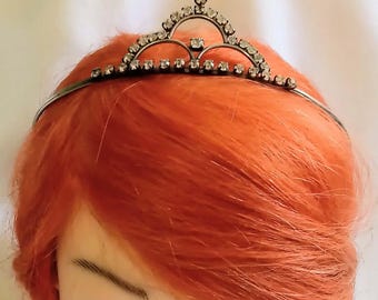 JP3493 Vintage Silver Plated Tiara. Mid Century. c1950s. Wedding or Formal Wear