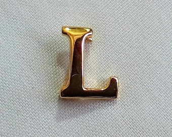 A51 Vintage Elegant and Simplistic Gold Tone Brooch. Letter "L". Personalised Gift. Free Global Shipping