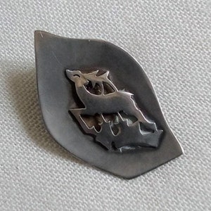 C159 ヴィンテージ シルバー 925 ブローチ/ペンダント。鹿のアクセント。1980 年代頃。ギフト アイデア