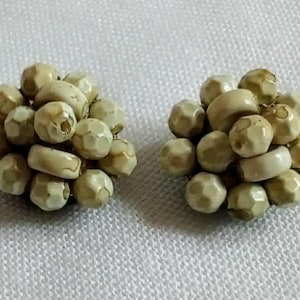 D82 Vintage Beige Textured Bead Earrings. Clip-on Style. Hong Kong, C1960's. Gift Idea
