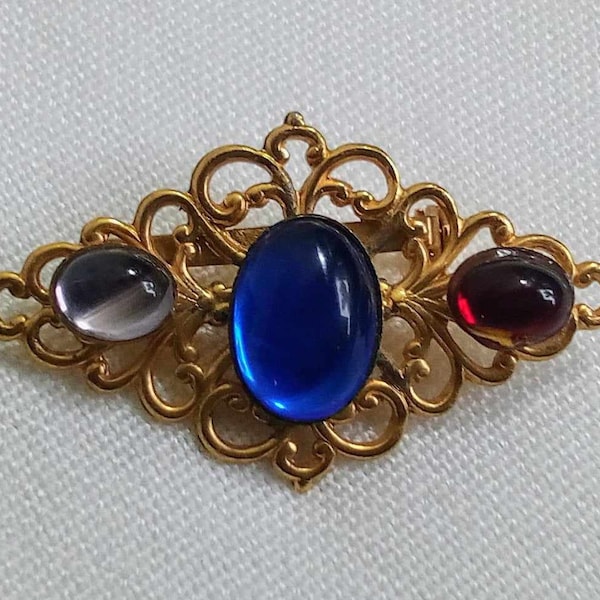 JP123.  Vintage Glod Tone Edwardian Inspired Brooch with Coloured Glass Stones. Small Size. Free Global Shipping