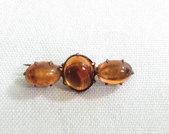 K87 Antique and Rare. Victorian Anbar 3 Stone Bar Brooch. Collectable. Global Shipping