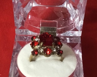 J7 Vintage Lilien Czech Red Gemstone and White Rhinestone Flower Design Adjustable size Ring. Tracked shipping. Box for display only.