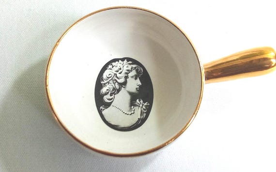 L50 Vintage Limcolor, France Porcelain Trinket Dish. Classic