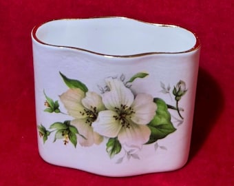 W92a Vintage Phildale Porcelain Beautiful Toothpick Holder.Bone China, Made in England. Tracked Shipping.