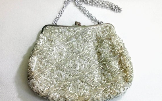 N6 Beautiful Vintage Beaded Evening Bag With Chain. Free 