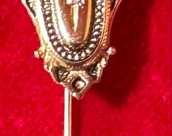 CE112 Vintage Victorian Style Gold Tone Avon Stick Pin With White Rhinestone Accent. Gift Idea. Tracked Shipping.