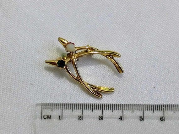 JP149. Small Vintage Gold Tone Brooch. Double Wis… - image 3