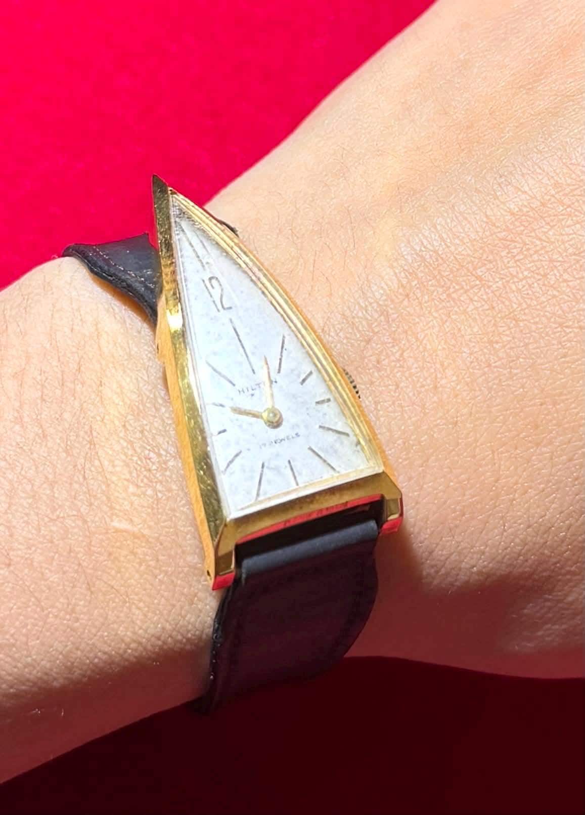 Hilton watch - Etsy 日本