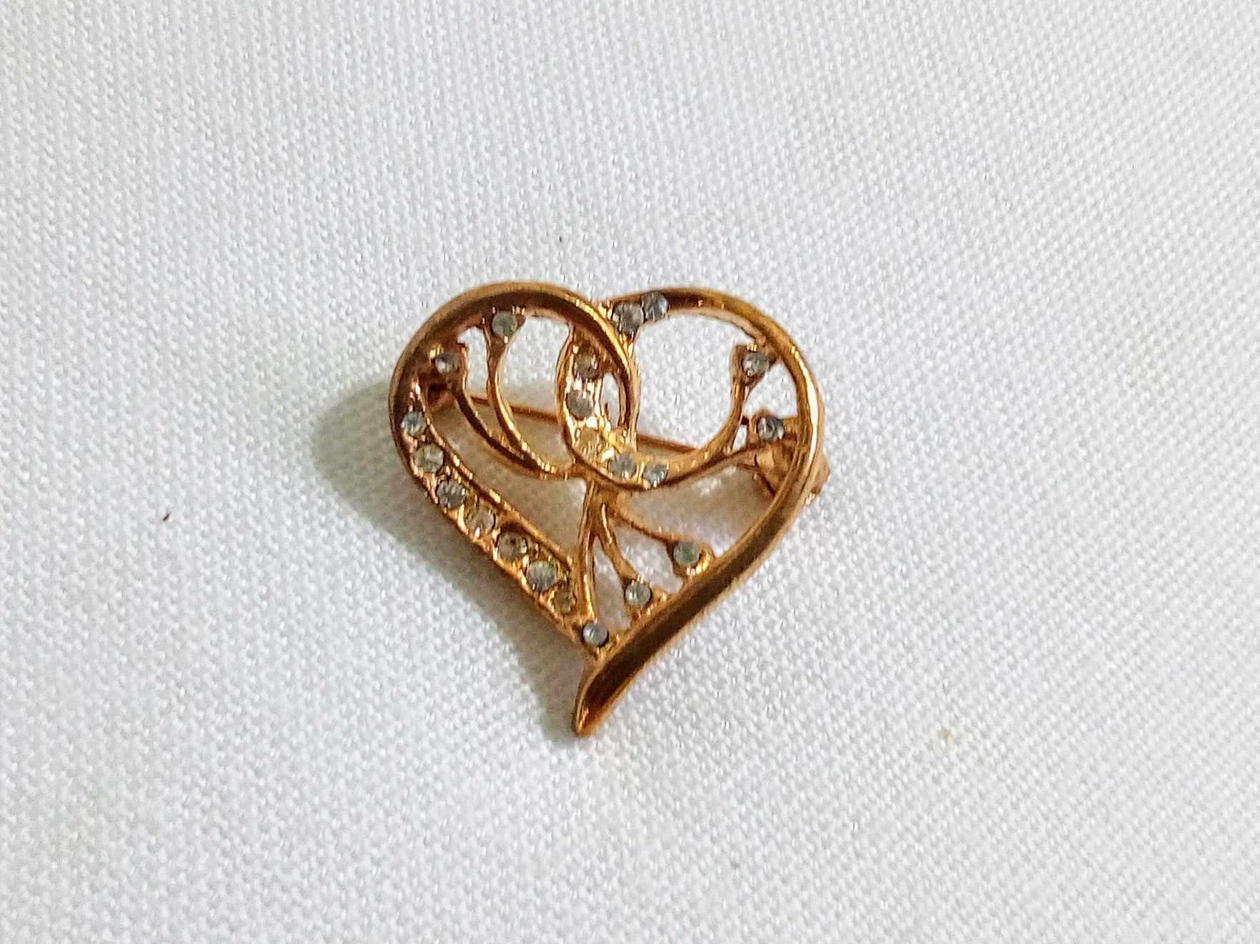 Lot De 6 Broches Cœur Dorées - Alliage, 41x54,5 Mm - Pour Costume, écharpe, Cadeau Amour