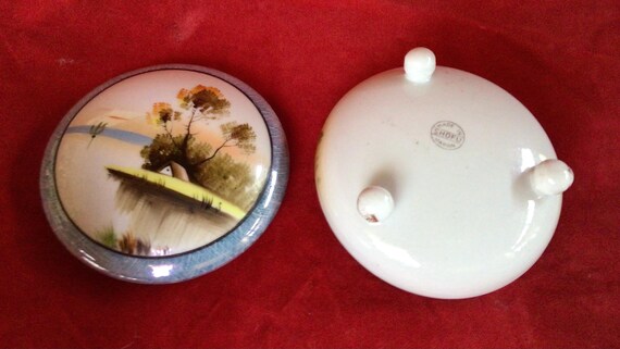T170 Vintage Lovely Shofu Lidded Trinket Box.Made in Japan.  Tracked shipping. View 5