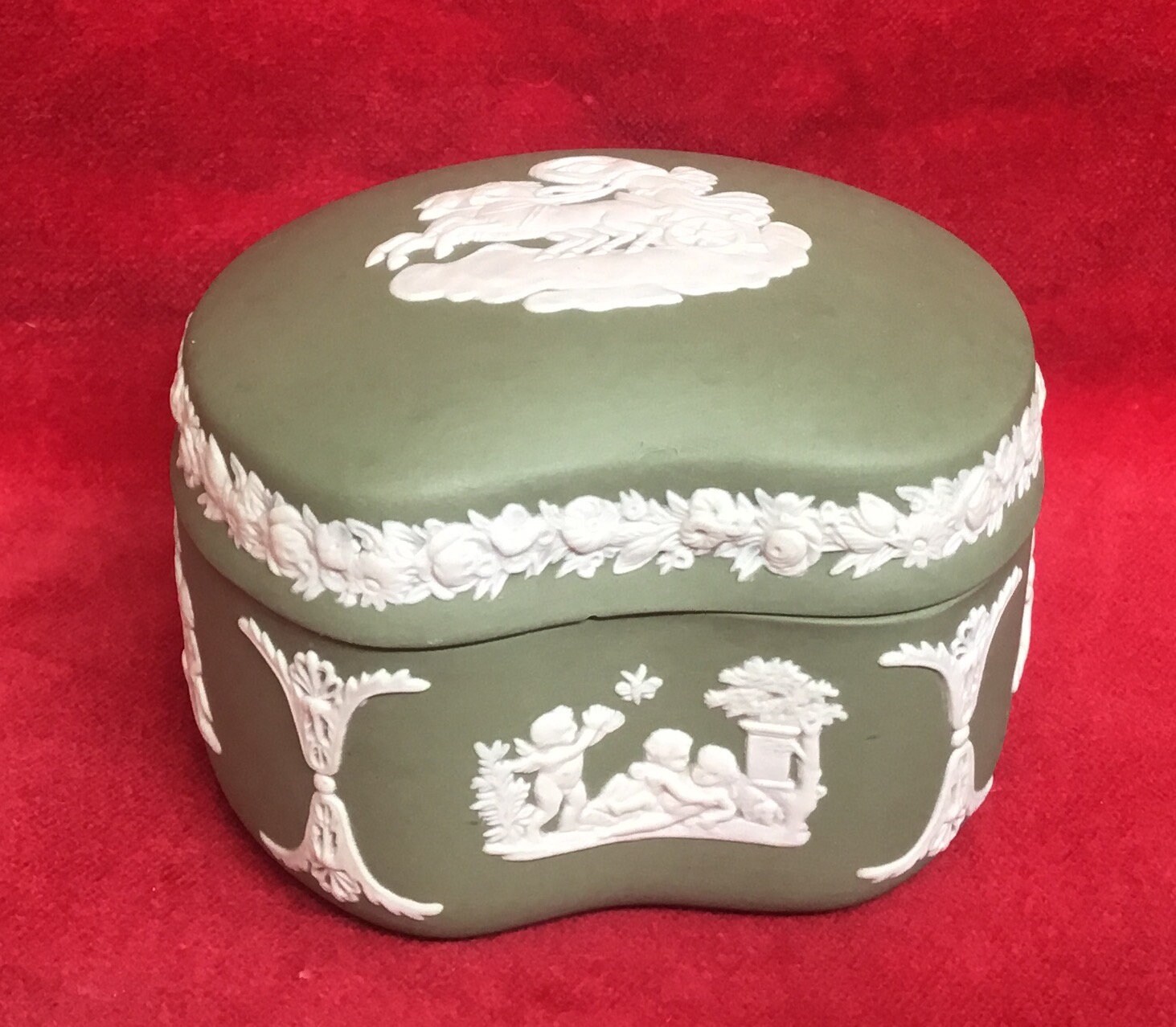 ウェッジウッド WEDGWOOD Jasper ジャスパー蓋付き小物入れ ウェッジ