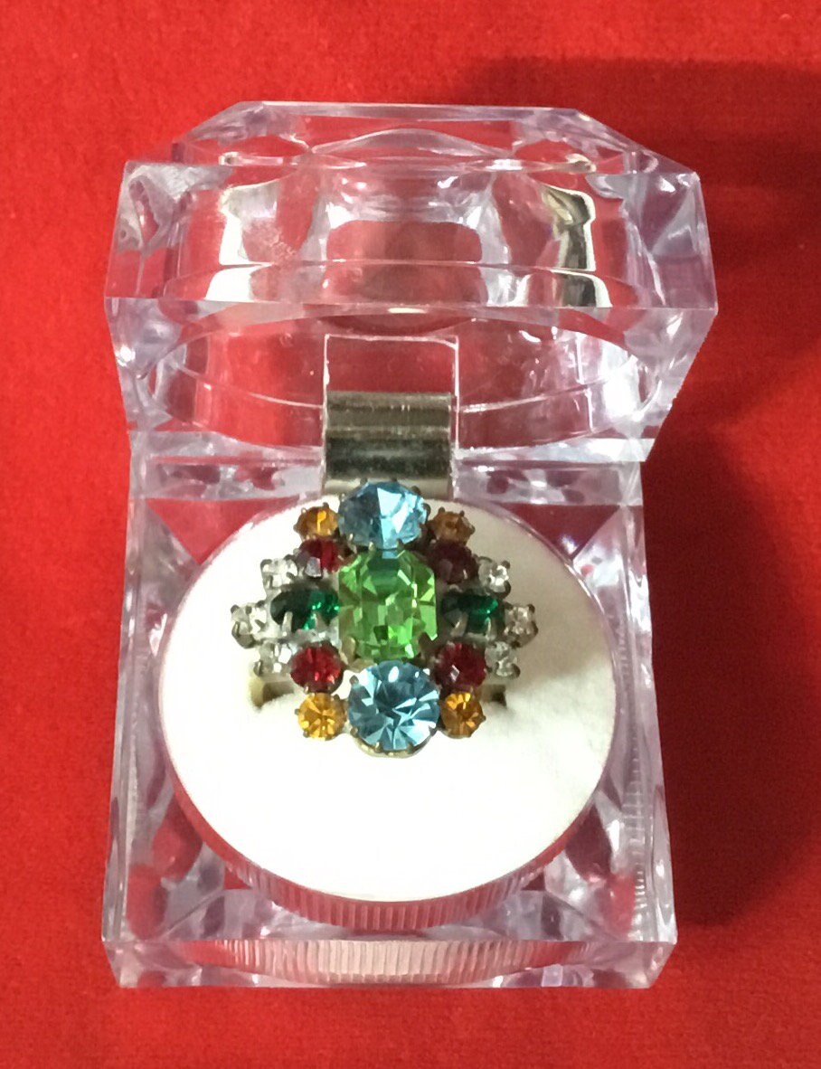 J16 Vintage Very Pretty Multicolour Lilien Czech Women’s Ring. Adjustable size.  Tracked shipping.