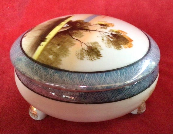 T170 Vintage Lovely Shofu Lidded Trinket Box.Made in Japan.  Tracked shipping. View 3