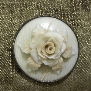 S9 Beautiful rare antique silver framed ceramic bisque rose brooch in the style of Capodimonte or Belleek.