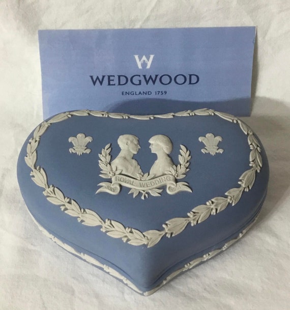 Royal wedding trinket box Royal wedding trinket box