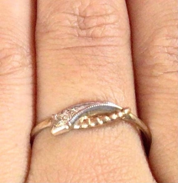 Bague en forme de serpent femme sale