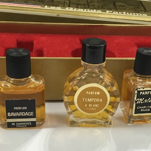 L43  Sample size perfumes x5, 1960s French by Charles V aka Charriere, bottles are full or almost full. Free shipping where permitted.