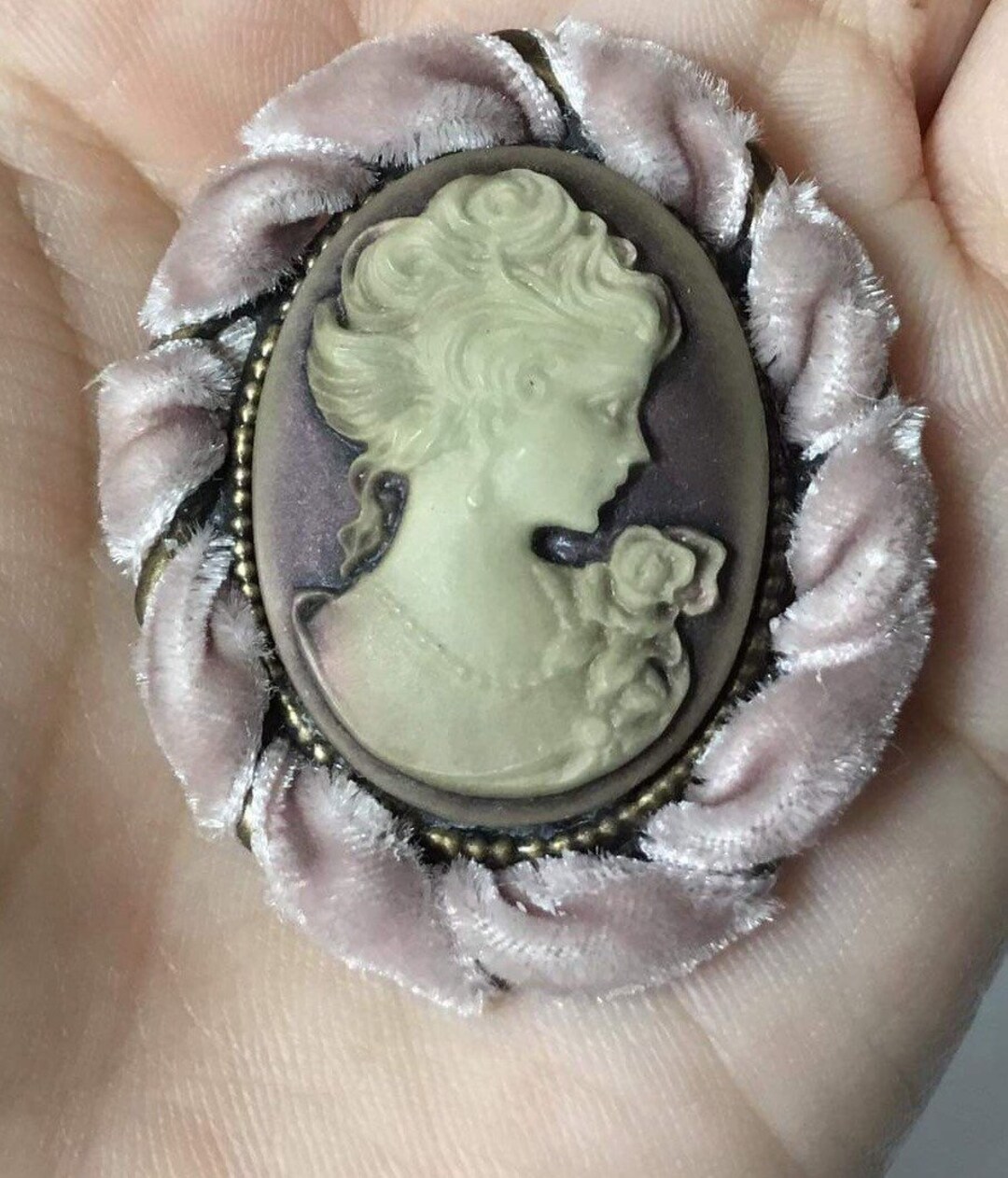 Lot De 2 Broches Vintage Années 70 - Résine écrevisse Et Fleur - Occasion