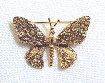 JP2 Sparkling Vintage Gold Tone Butterfly Brooch. Tracked Shipping