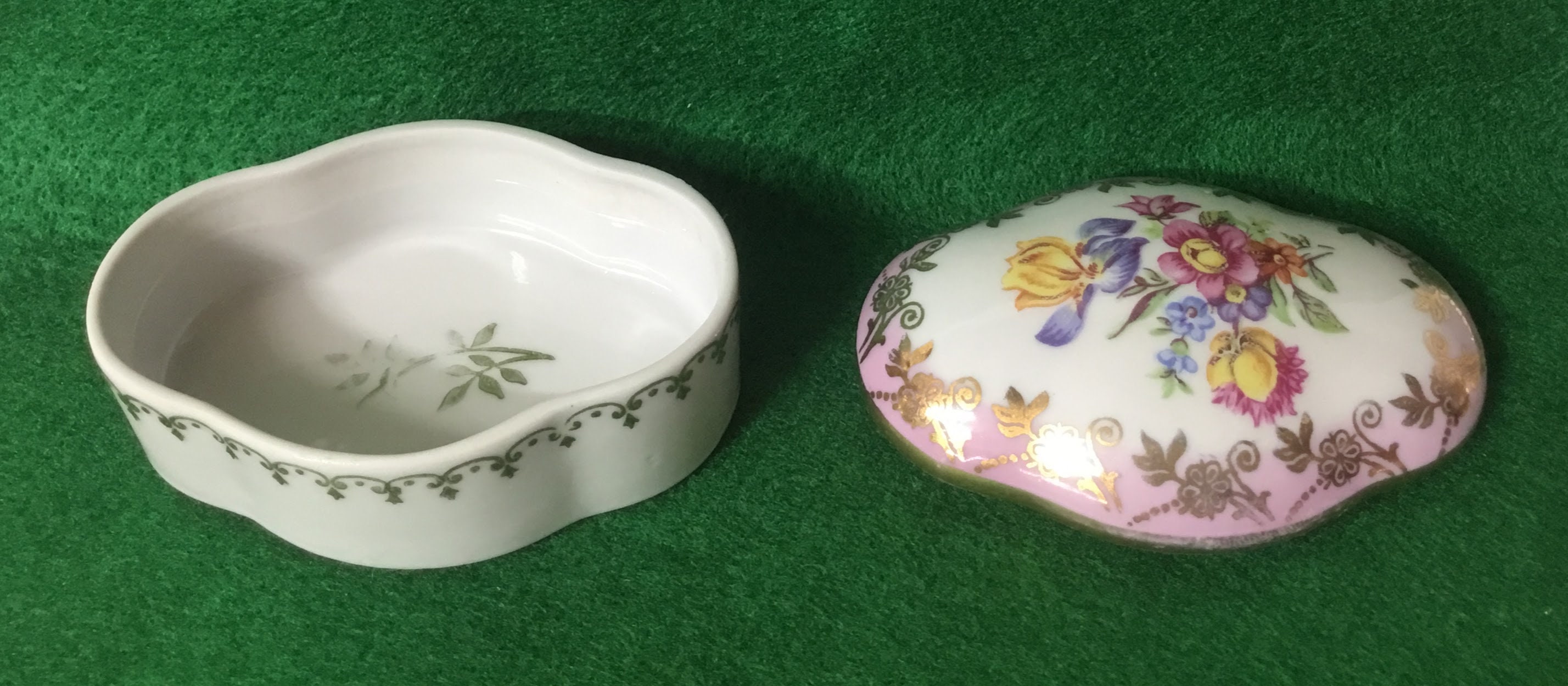 L85 Vintage Porcelain PM Dresden China Lidded Trinket Box
