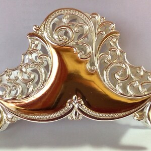 P35a Porta tovaglioli vintage ornato in argento e oro. Idea regalo retrò. Illumina la tua tavola.