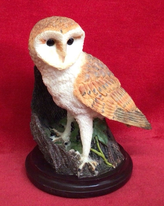 W92 Vintage Hand Painted the Country Bird Collection “ the Barn