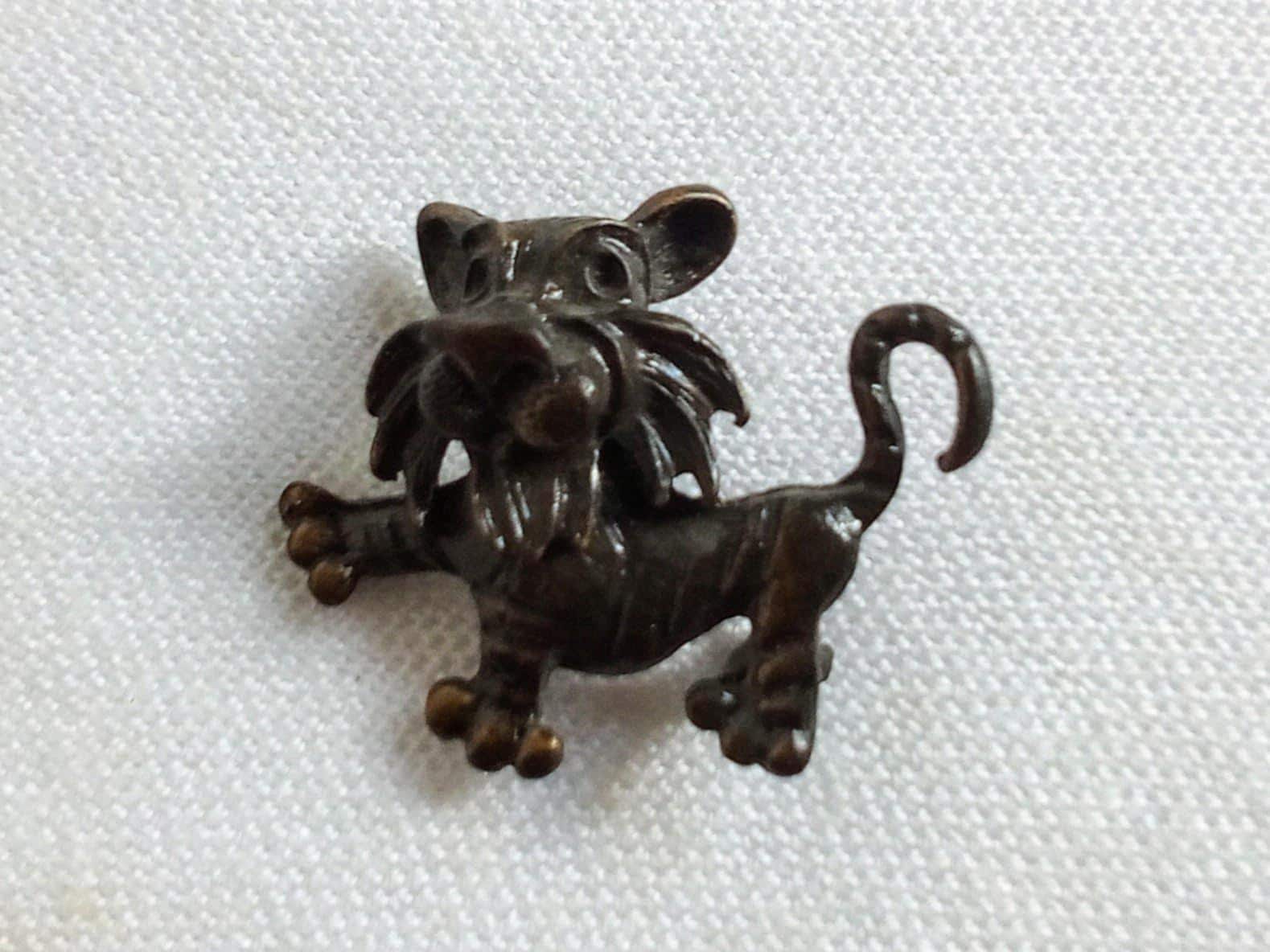 JP766 Vintage Aged Metal Cat Brooch. Small Size. C1960's. Gift
