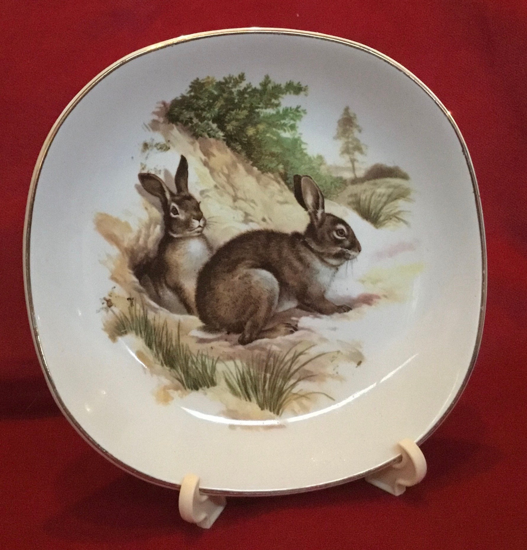 L201 Vintage Weatherby Hanley England Royal Falcon Ware Rabbits Pattern Pin Dish. Tracked Shipping.