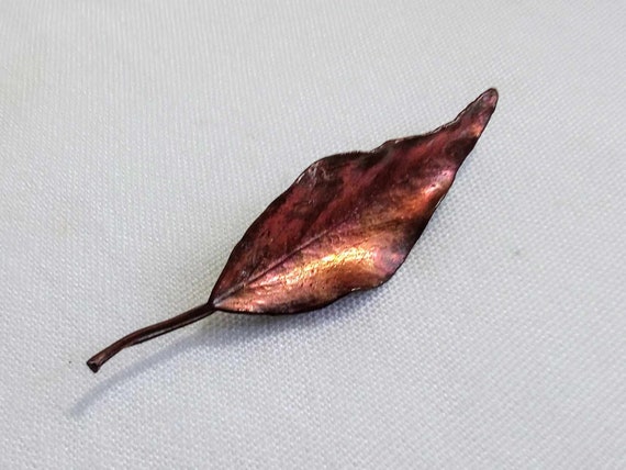 JP367. Vintage Copper Leaf Brooch. Free Global Sh… - image 2